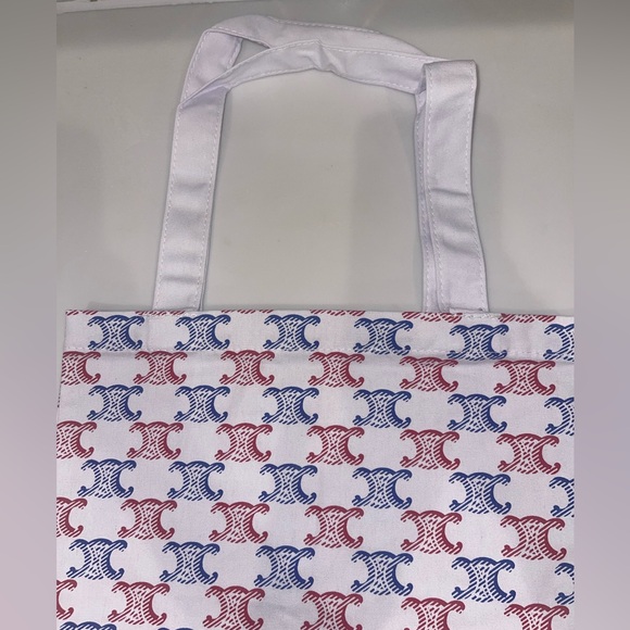 New Authentic Celine tote - Picture 7 of 8